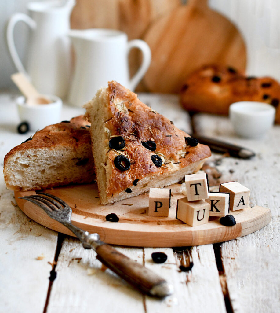 Czym błysnąć na grillu, czyli prosty przepis na wyjątkową focaccię
