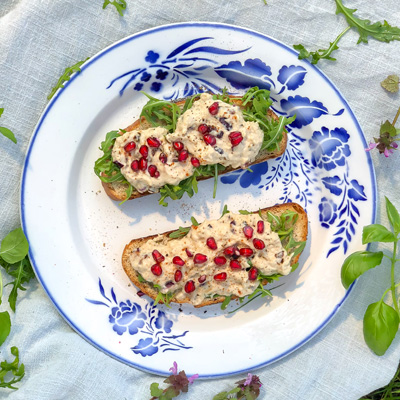 Pięć przepisów na pasty do kanapek z pieczywem BIO