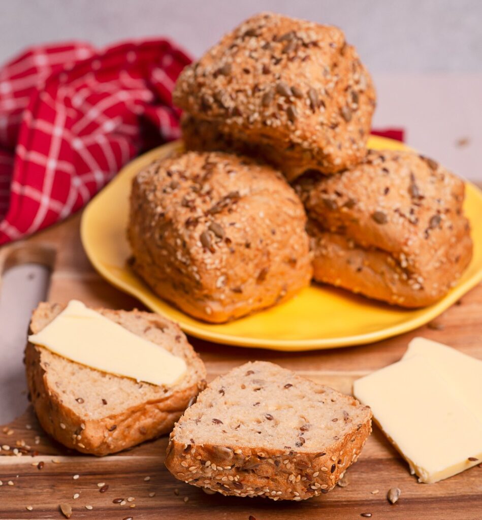 BEZGLUTENOWA Bułka z Ziarnami 200 g (3 szt.)