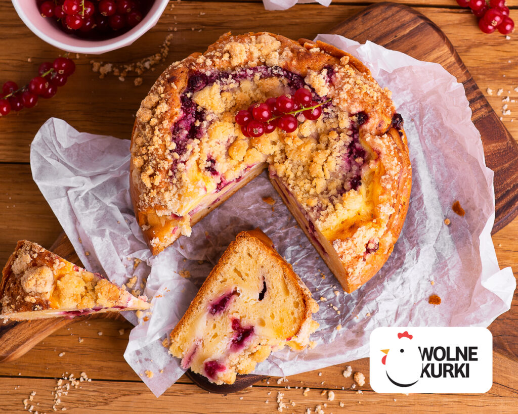 Ciasto Twarogowe z Czerwonymi Porzeczkami 550 g