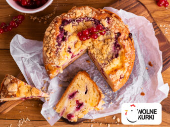 Ciasto Twarogowe z Czerwonymi Porzeczkami 550 g