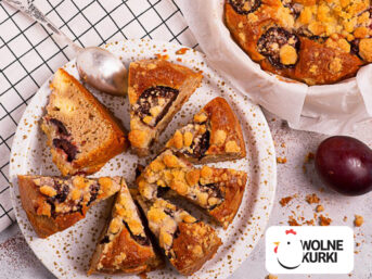 Ciasto Orzechowe ze Śliwkami 500 g