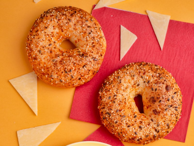 Bajgiel z Cheddarem (3 szt.) 270 g