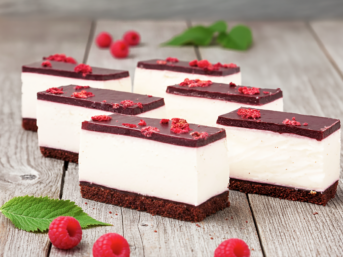 Skyrniczek z Owocami Leśnymi 150 g