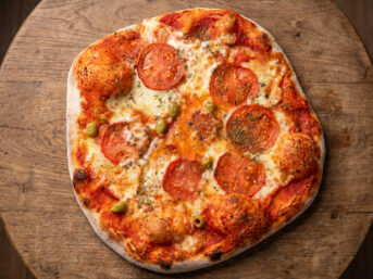 Pizza Caprese