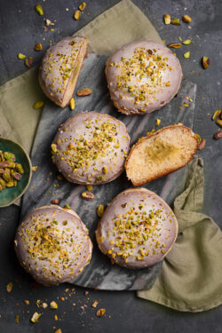 pączki z pistacją Putka